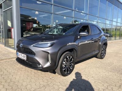Ash grey Brugt 2023 Toyota Yaris Cross Style SUV | 279.900 kr. (Lidt for dyr)