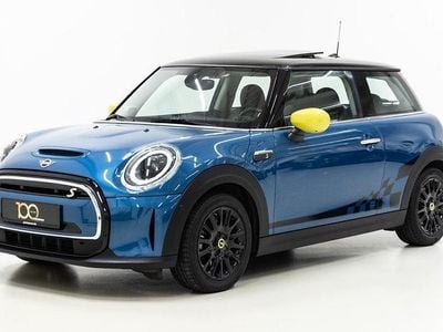 Farve: blåmetal Brugt 2022 Mini Cooper SE Premium Plus Hatchback | 3.250 kr.