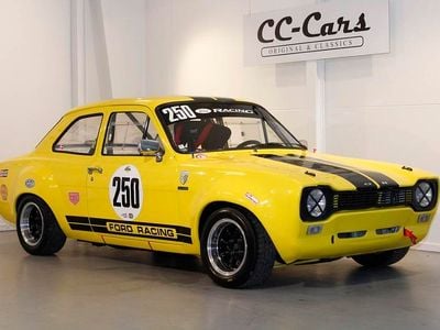 Gul Brugt 1970 Ford Escort | 349.900 kr.