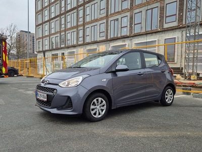 Grå Brugt 2018 Hyundai i10 Trend Hatchback | 34.900 kr. (Super pris)