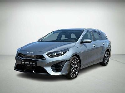 Gråmetal Brugt 2023 Kia Ceed Sportswagon Premium Stationcar | 214.900 kr. (Fair pris)