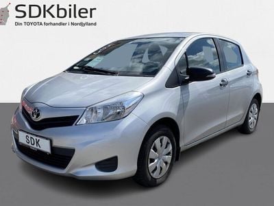 Sølv Brugt 2012 Toyota Yaris T1 Hatchback | 39.900 kr. (God pris)