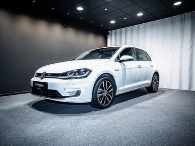 Farve: hvid Brugt 2020 VW e-Golf Comfortline Hatchback | 129.900 kr. (Fair pris)