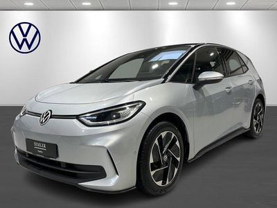 Sølvmetal Brugt 2024 VW ID.3 Pro Performance Hatchback | 259.900 kr. (Lidt for dyr)