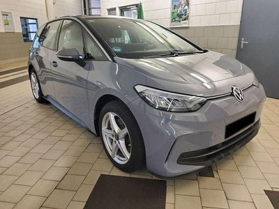 Grå Brugt 2024 VW ID.3 Pro Performance Hatchback | 189.400 kr. (God pris)