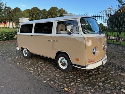 Brun Brugt 1972 VW T2 Van | 300.000 kr.