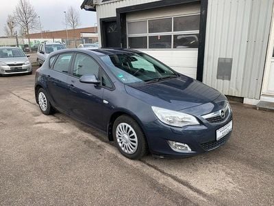 Brugt Opel Astra Enjoy 115 HK (84 kW) 2010 Blåmetal Hatchback