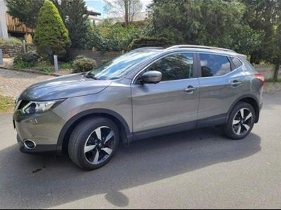 brugt Nissan Qashqai DIG-T 115 SUV 2WD Xtronic Aut.