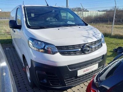 Hvid Brugt 2022 Opel Vivaro-e Combi Edition Van | 119.700 kr.