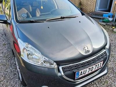 Grå Brugt 2014 Peugeot 208 Hatchback | 40.000 kr.