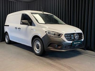 Arktisk hvid Brugt 2023 Mercedes eCitan | 159.900 kr.