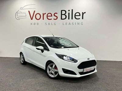 Hvid Brugt 2016 Ford Fiesta Titanium Hatchback | 76.900 kr. (Lidt for dyr)