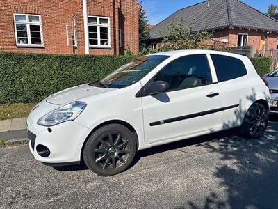 Brugt 2011 Renault Clio II Hatchback | 28.000 kr.