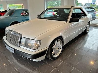 Hvid Brugt 1988 Mercedes E230 Coupe | 176.989 kr.