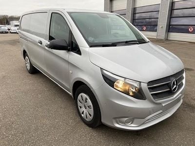Brilliantsølv metallic Brugt 2019 Mercedes Vito Van | 99.900 kr.