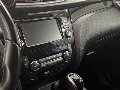 Sort Brugt 2020 Nissan Qashqai N-Connecta SUV | 199.500 kr. (Fair pris)