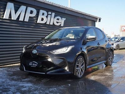 Sort Brugt 2020 Toyota Yaris Hybrid H4 Hatchback | 189.900 kr. (Fair pris)