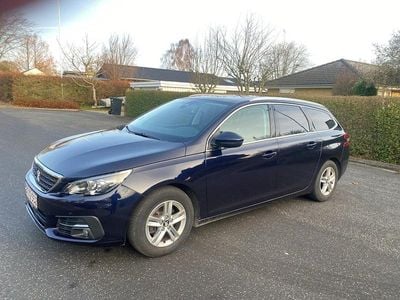 Mørkblåmetal Brugt 2017 Peugeot 308 Allure+ Stationcar | 79.900 kr. (Super pris)