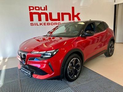 Rødmetal Ny 2024 Alfa Romeo Junior Edizione Speciale SUV | 259.900 kr. (Fair pris)