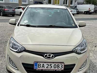 Grå Brugt 2014 Hyundai i20 MPV | 48.000 kr. (Super pris)