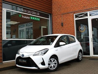 brugt Toyota Yaris Hybrid 1,5 Hybrid E-CVT 100HK 5d Trinl. Gear A+++