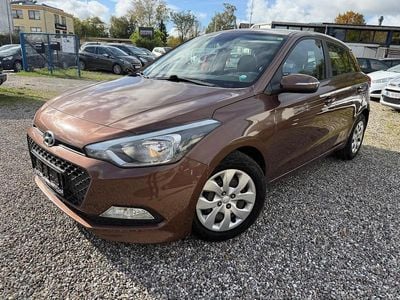 Brun Brugt 2016 Hyundai i20 Trend Hatchback | 66.990 kr. (Fair pris)