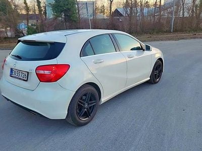 Brugt Mercedes A180 Premium 109 HK (80 kW) 2015 Hvid Hatchback