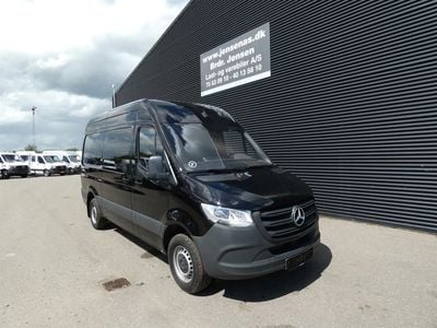 Sort Ny 2024 Mercedes Sprinter Van | 399.800 kr.