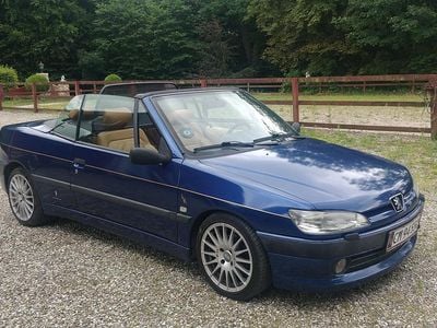 Blå Brugt 1999 Peugeot 306 Cabriolet | 34.500 kr.