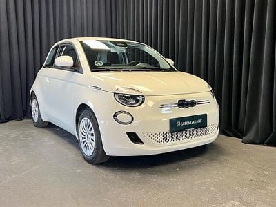 Solid white Brugt 2023 Fiat 500e Icon Hatchback | 129.900 kr. (Fair pris)
