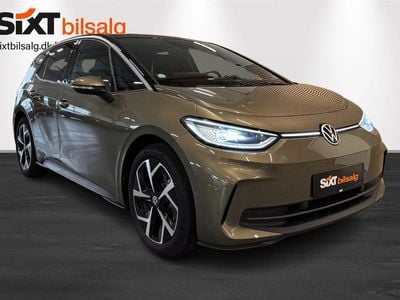 Olive green metallic Brugt 2024 VW ID.3 Pro Performance Hatchback | 254.900 kr. (Lidt for dyr)
