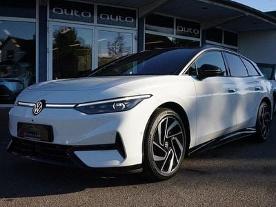 Hvidmetal Brugt 2024 VW ID.7 Style Sedan | 429.900 kr.