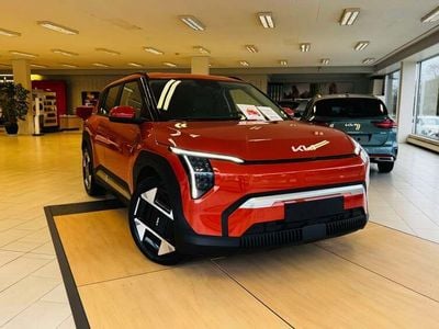Orangemetal Ny 2025 Kia EV3 SUV | 336.000 kr. (Fair pris)