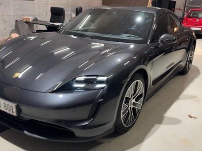 Grå Brugt 2021 Porsche Taycan Performance Package Sedan | 459.900 kr. (Super pris)