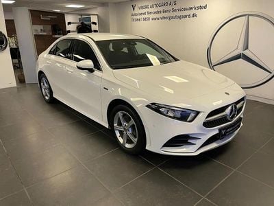 Hvid Brugt 2021 Mercedes A250 AMG line Sedan | 249.900 kr. (Super pris)