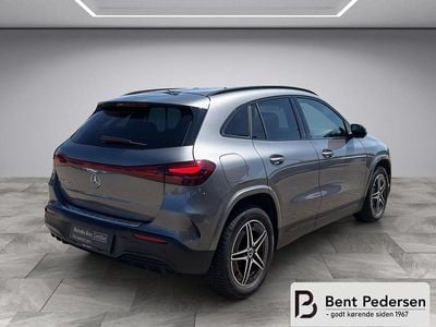 Mountaingrå metallak Ny 2025 Mercedes EQA250+ AMG Edition 1 SUV | 364.380 kr.