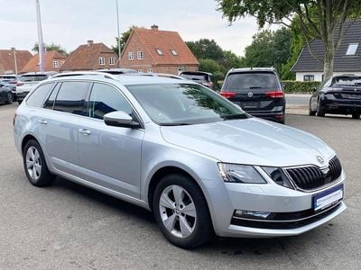 Sølvmetal Brugt 2018 Skoda Octavia Style Stationcar | 164.900 kr. (Fair pris)
