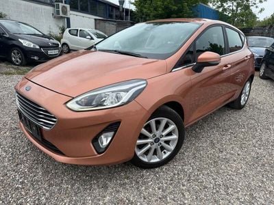 Champagnemetal Brugt 2017 Ford Fiesta Hatchback | 69.990 kr. (Fair pris)