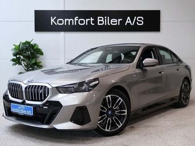Champagnemetal Brugt 2024 BMW i5 M Sport Sedan | 509.900 kr. (God pris)