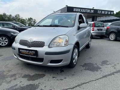 Sølv Brugt 2004 Toyota Yaris Sol Hatchback | 16.900 kr. (Super pris)