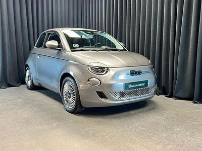 Grå Brugt 2023 Fiat 500e Icon Hatchback | 129.900 kr. (Fair pris)