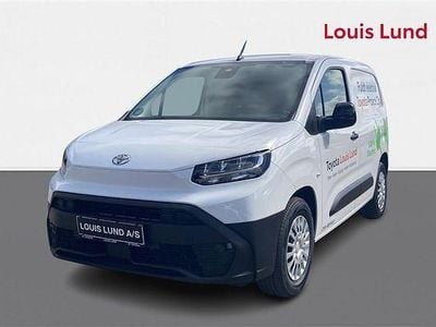 Icy white Ny 2025 Toyota Proace City Van | 244.900 kr.