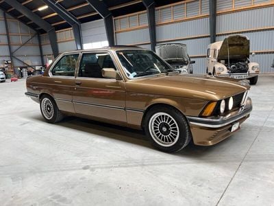 Brun Brugt 1980 BMW 323 | 259.900 kr.