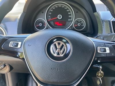 VW up!