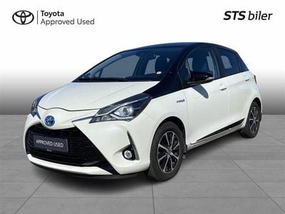 Black on glacier pearl white Brugt 2019 Toyota Yaris H3 Hatchback | 134.900 kr. (Dyr)