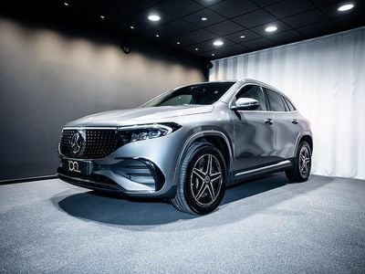 Farve: gråmetal Brugt 2025 Mercedes EQA250+ Premium SUV | 389.900 kr. (Lidt for dyr)