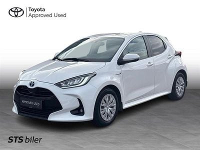 Brugt Toyota Yaris Hybrid H3 116 HK (85 kW) 2021 Pure white Hatchback