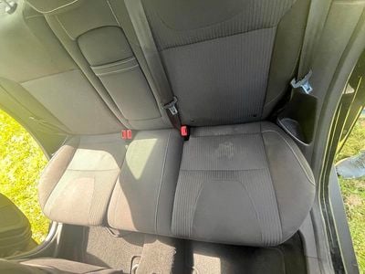 Sort Brugt 2012 Ford Focus Titanium Stationcar | 19.700 kr. (God pris)