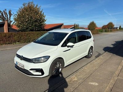 Hvid Brugt 2017 VW Touran R-line MPV | 169.900 kr. (Super pris)