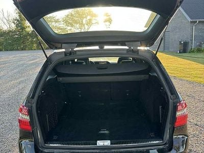 sort Brugt 2010 Mercedes E350 AMG line Stationcar | 135.003 kr.